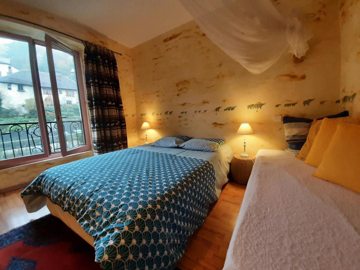 Bed and Breakfast Au Fil De Lods Exteriér fotografie